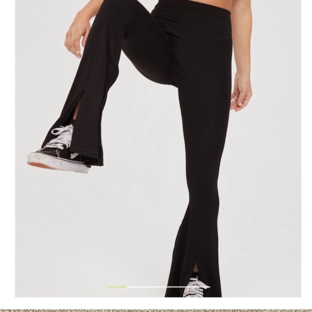 Aerie Offline High Waisted Slit Flare Leggings